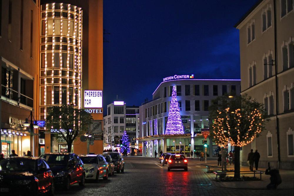 Hotel Theresientor Straubing Esterno foto