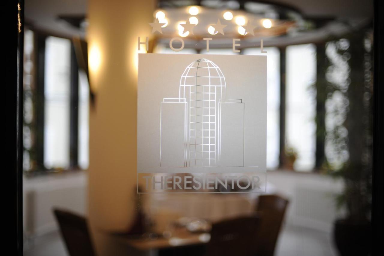 Hotel Theresientor Straubing Esterno foto